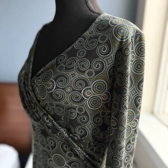 Prana Black & Green Patterned Long Sleeve Wrap Style V-Neck 3/4 Sleeve Dress - Picture 10 of 16